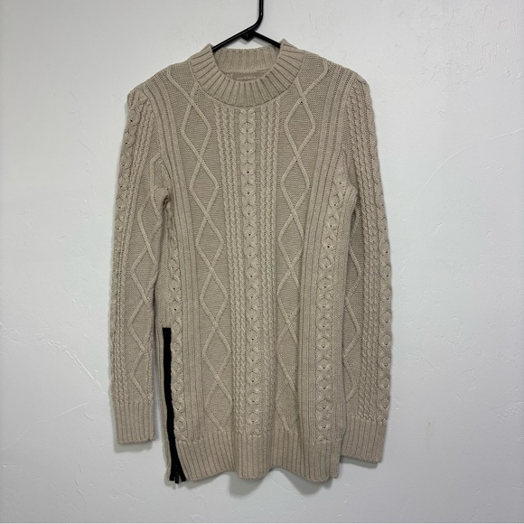 Banana Republic Sweaters - Banana Republic Women's Small Cable Knit Textured Sweater Side Zip Cotton